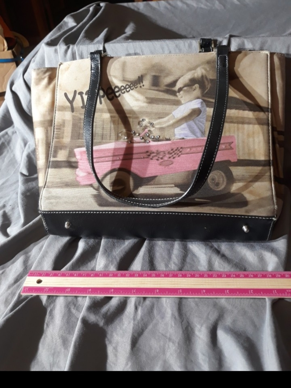 Canvas Tote Bag with Pink Wagon Print